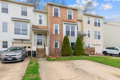 Main picture of 729 Farnham Pl