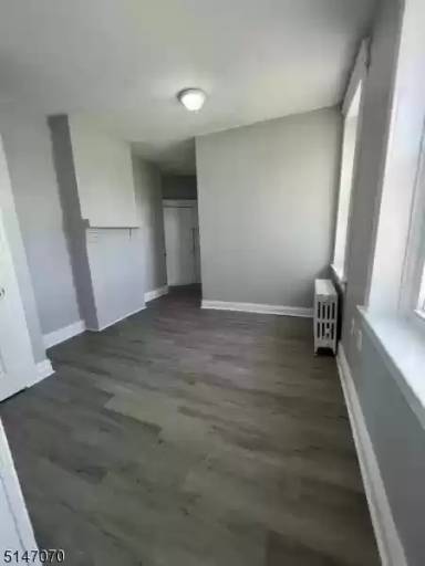 Main picture of 105 Franklin St