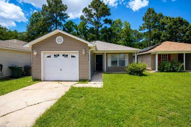 Main picture of 1077 Antigua Cir