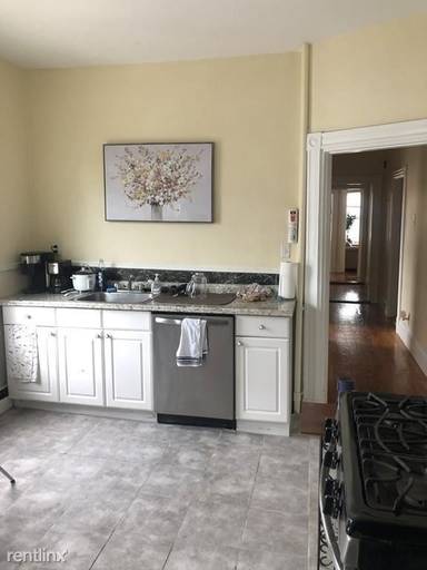 Main picture of 38 Cherokee St