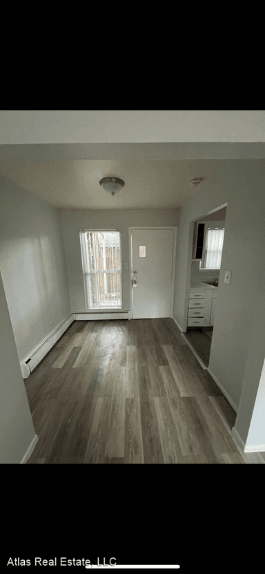 Main picture of 624 Prairie Rd