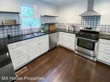 Main picture of 222 Knolls St