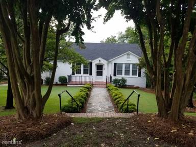 Main picture of 724 Hickman Rd