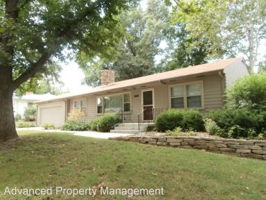 Main picture of 715 Elling Dr