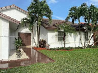 Main picture of 16351 SW 146th Ct