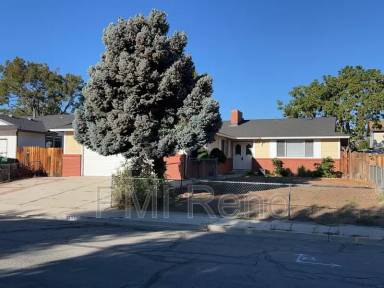 Main picture of 3191 Shari Way