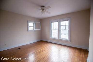 Main picture of 2838 Findley Ave