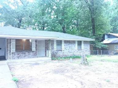 Main picture of 7701 Bradley Dr