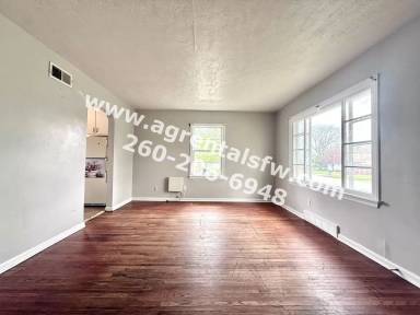 Main picture of 4655 Avondale Dr