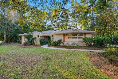 Main picture of 815 Farm Quarter Rd