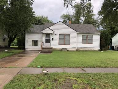 Main picture of 1616 N Floberta Rd