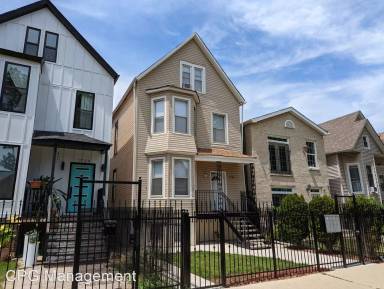 Main picture of 1736 N Sawyer Ave