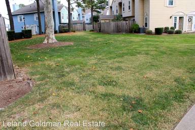 Main picture of 716 Oleander Cir