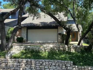 Main picture of 5915 Mountainclimb Dr