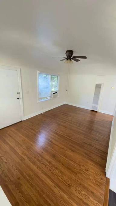 Main picture of 2507 Griffith Park Blvd