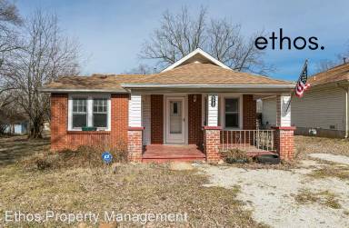 Main picture of 2935 W State St