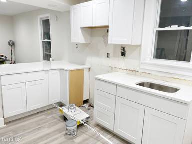 Main picture of 26 Pamrapo Ave