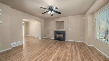 Main picture of 5113 Barnstormers Ave