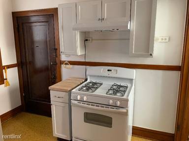 Main picture of 9436 Lincoln Ave