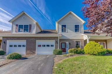 Main picture of 2682 Blossom Trl E