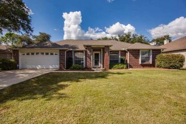 Main picture of 7822 Lola Cir