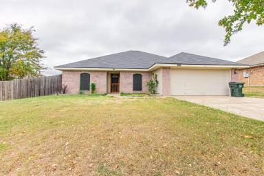 Main picture of 221 Timber Ridge Dr