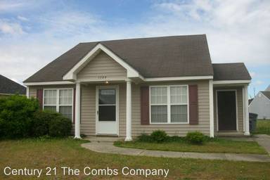 Main picture of 1204 Blue Rug Rd