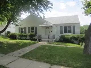 Main picture of 6758 N 35th St