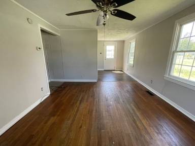 Main picture of 1625 Shaffer St
