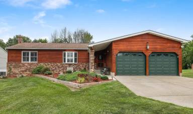 Main picture of 4314 Forsythia Ln