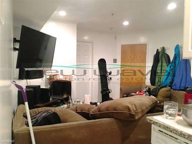 Main picture of 5 Wiget St