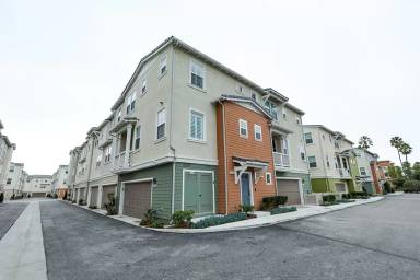 Main picture of 3750 Jellyfish Ln