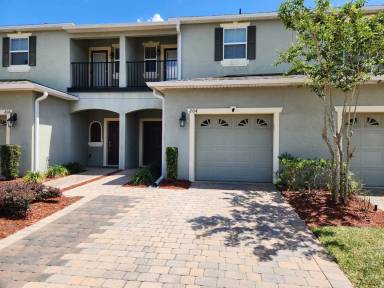 Main picture of 204 Wentworth Grande Dr