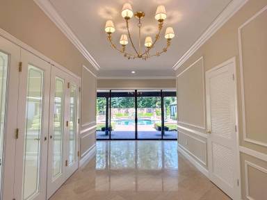 Main picture of 14402 Donna Ln