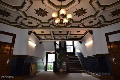 Main picture of 9 Sewall Ave