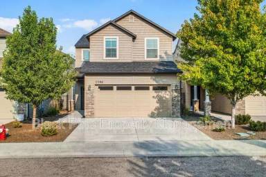 Main picture of 2096 S Hills Ave