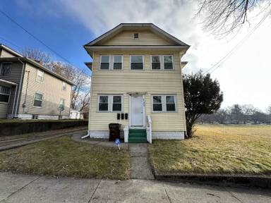 Main picture of 723 Tomlinson St