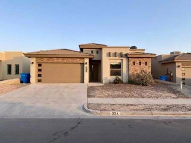 Main picture of 328 S Manzanita Dr