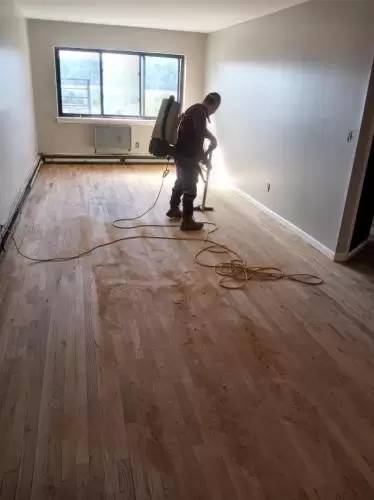 Main picture of 225 Hawthorne Ave