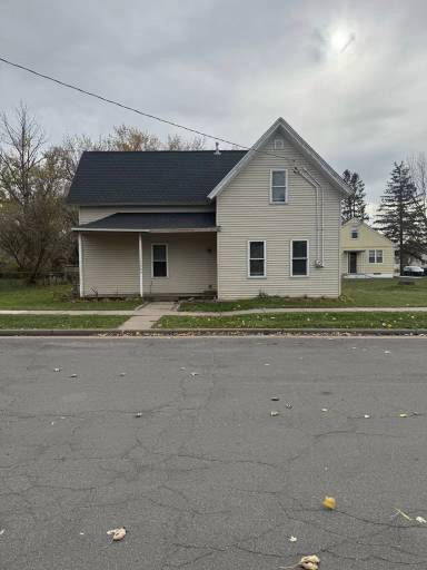 Main picture of 1260 Main St