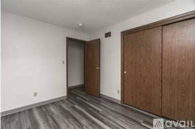 Main picture of 1510 Spyglass Hl NE