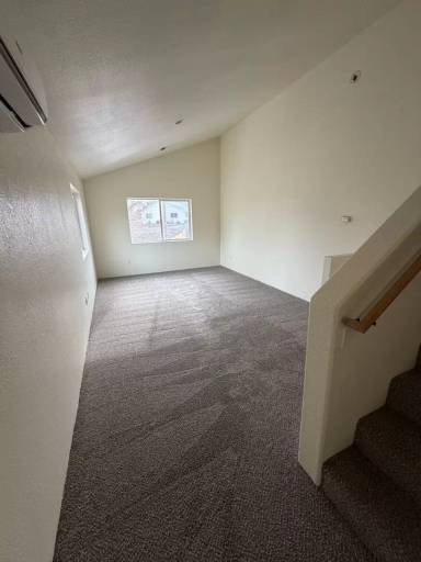 Main picture of 348 Old Fort Rd