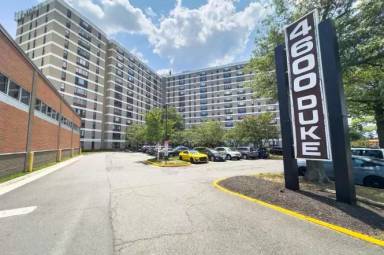 Main picture of Forty Six Hundred Condos