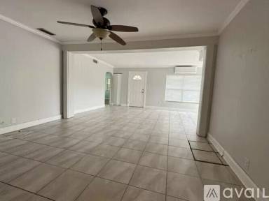 Main picture of 210 Baker Ave