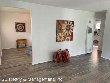 Main picture of 4050 Texas St