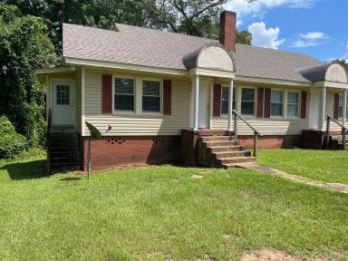 Main picture of 215 Samford Ave