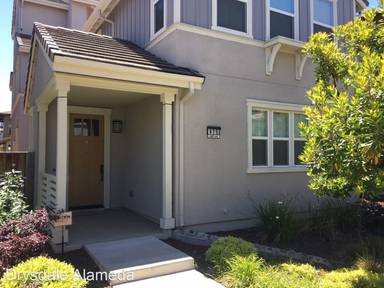 Main picture of 415 Dewitt Ln