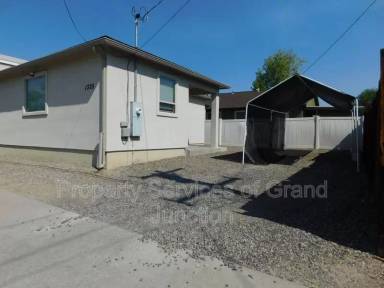 Main picture of 1325 Cedar Ave