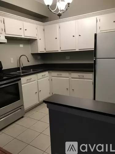 Main picture of 9701 N Dee Rd