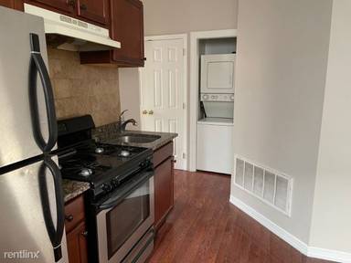 Main picture of 118 S 12th St